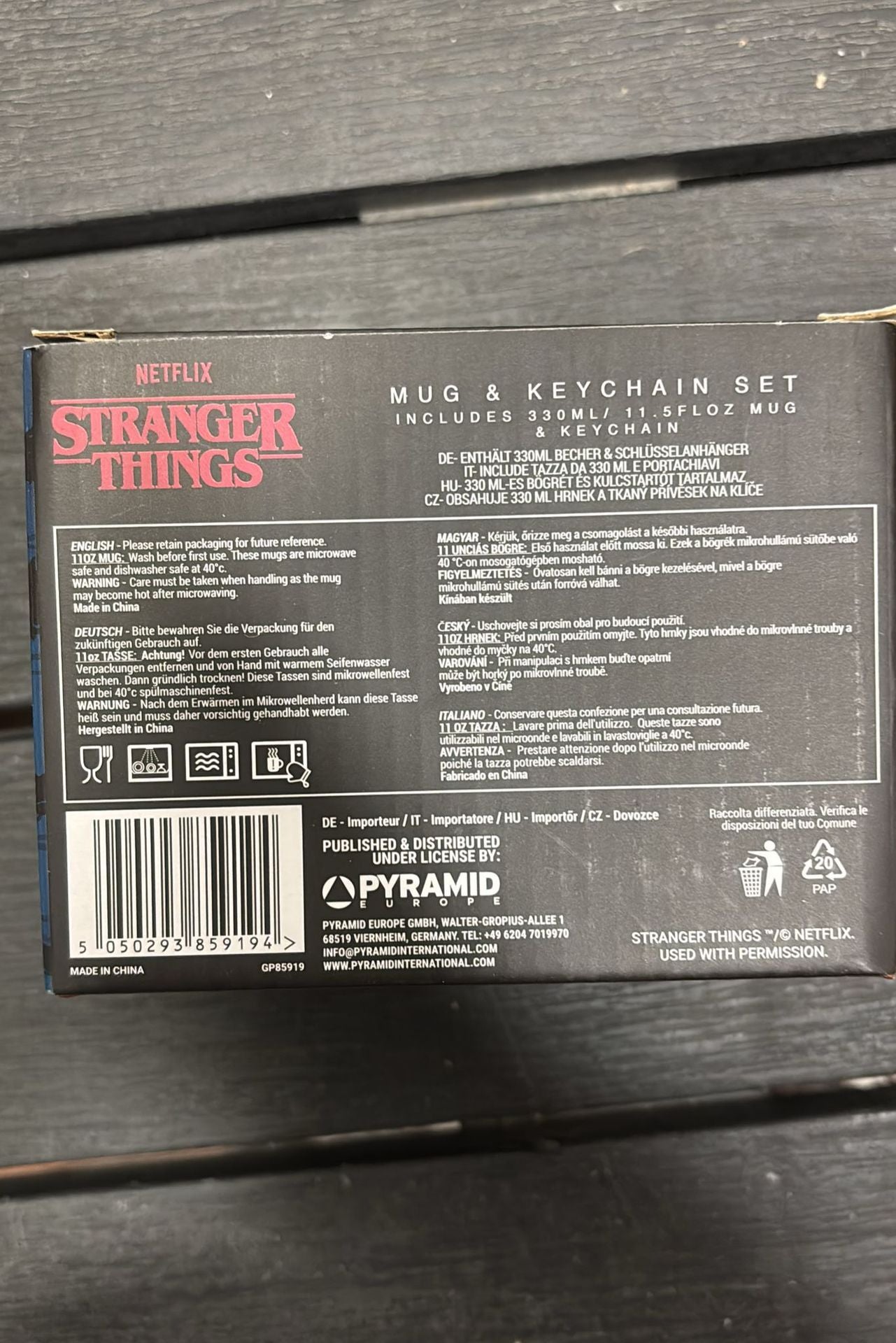 Tazza Stranger Things Mornings Are For Coffee And Contemplation - Gp85919 Tazza Stranger Things Mornings Are For Coffee And Contemplation - Gp85919